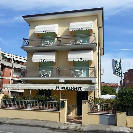 Hotel Margot Lido di Camaiore Zewnętrze zdjęcie