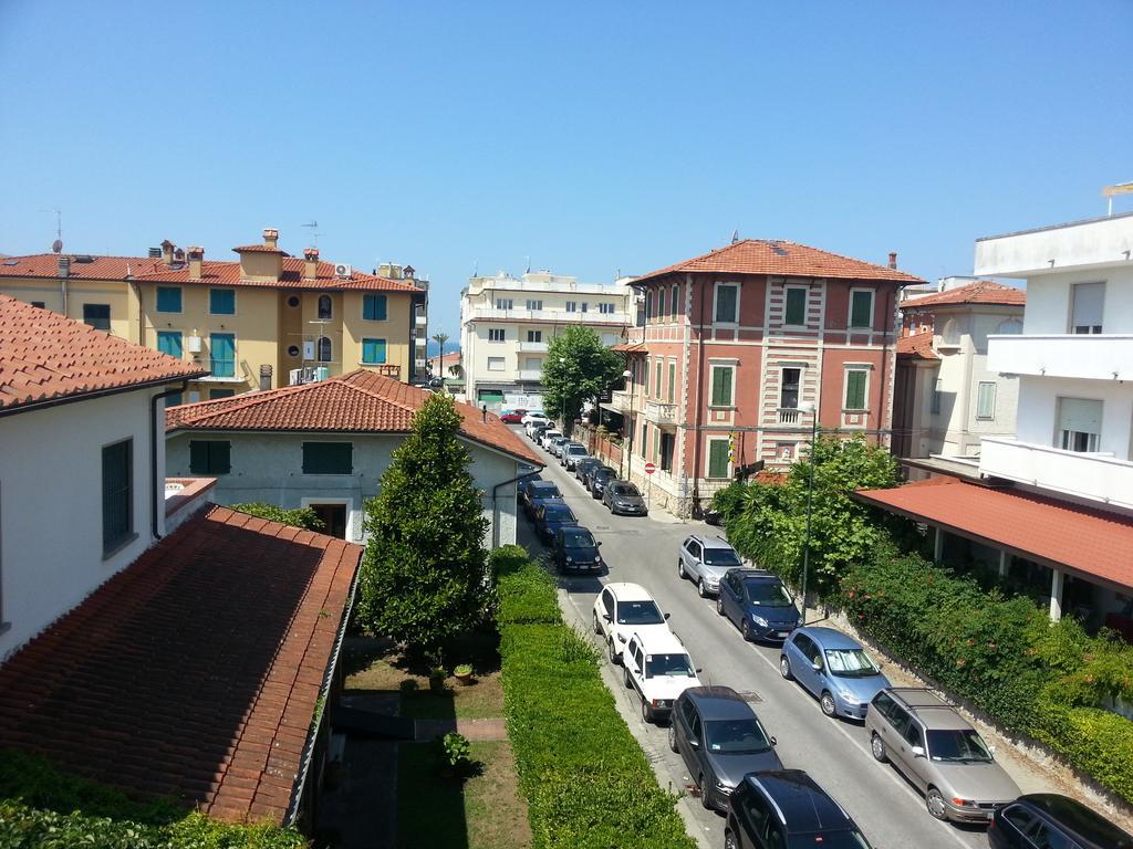 Hotel Margot Lido di Camaiore Zewnętrze zdjęcie