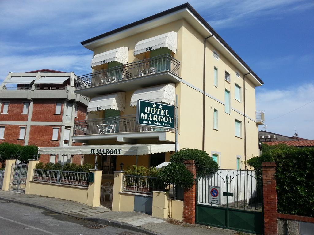 Hotel Margot Lido di Camaiore Zewnętrze zdjęcie
