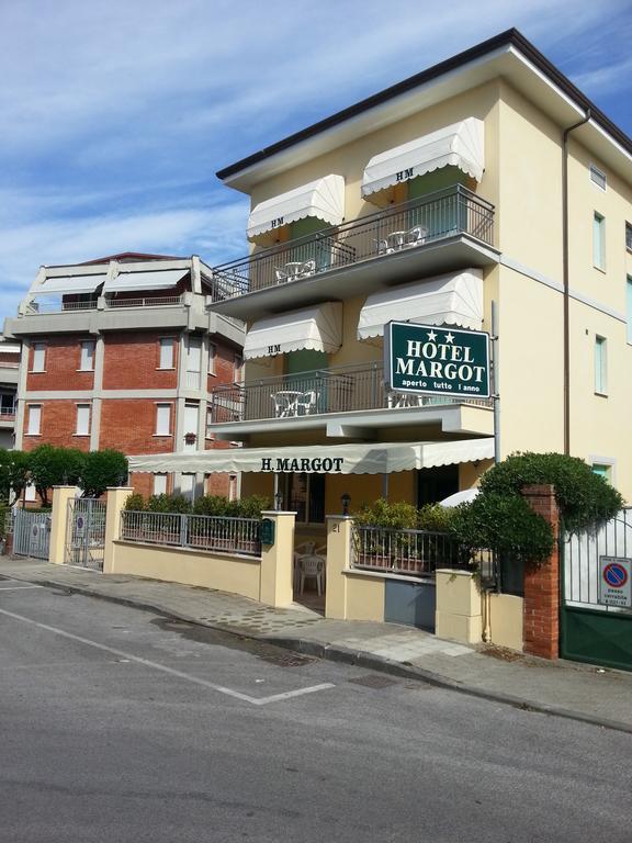Hotel Margot Lido di Camaiore Zewnętrze zdjęcie